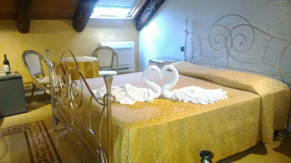 Residenza Il Duomo Bed & Breakfast Tropea Exterior photo