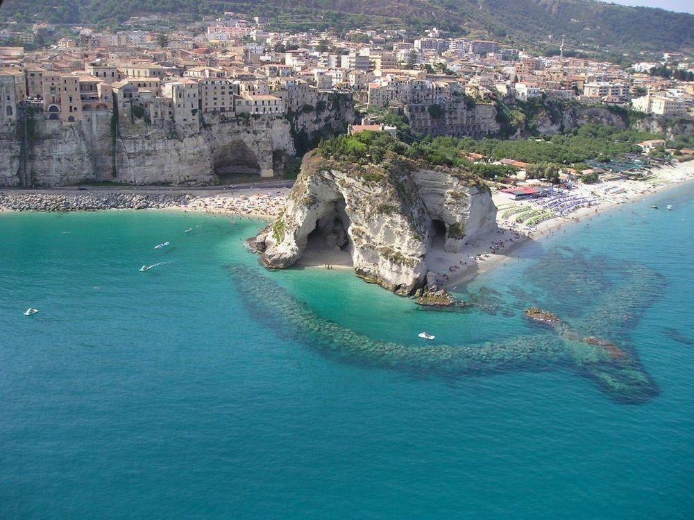 Residenza Il Duomo Bed & Breakfast Tropea Exterior photo