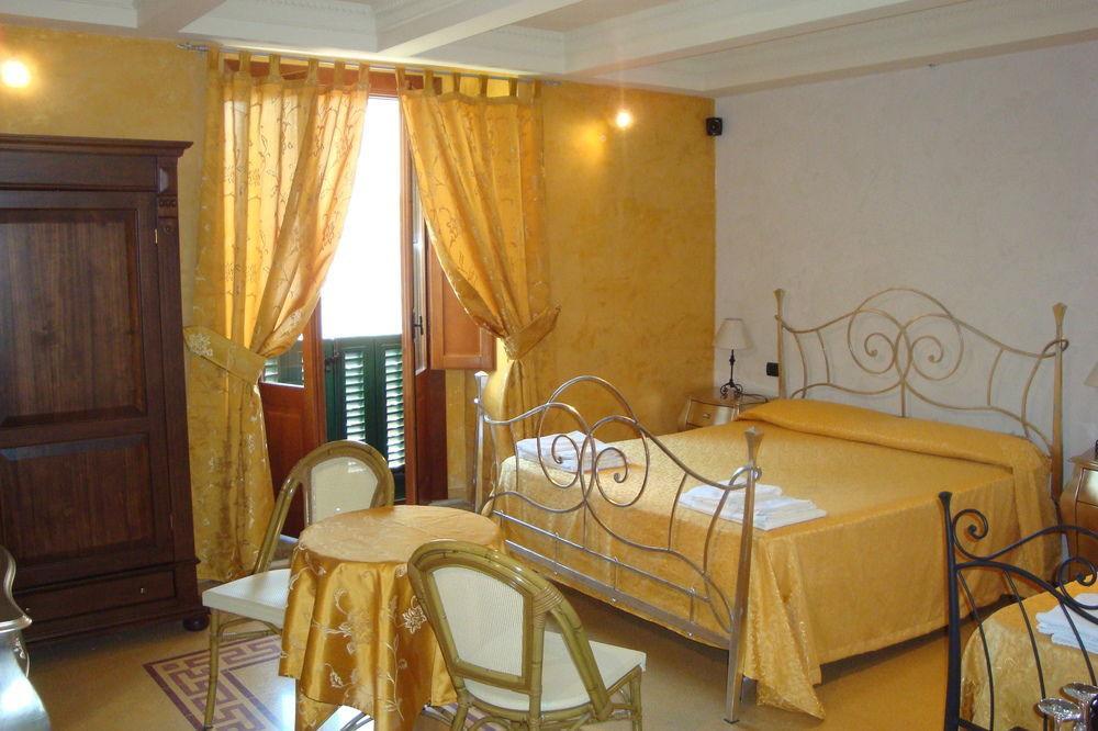 Residenza Il Duomo Bed & Breakfast Tropea Exterior photo