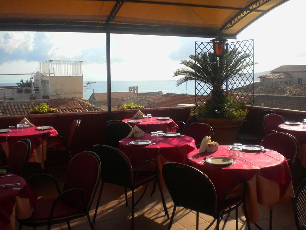 Residenza Il Duomo Bed & Breakfast Tropea Exterior photo