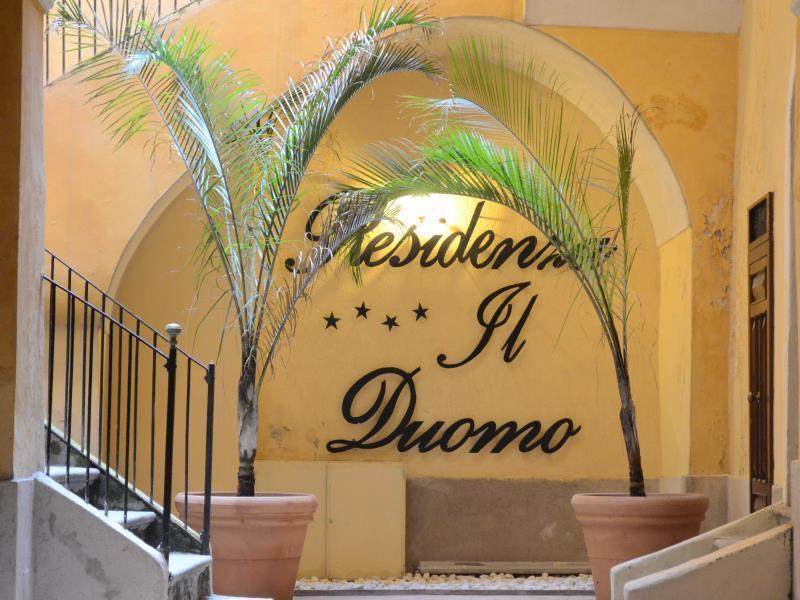 Residenza Il Duomo Bed & Breakfast Tropea Exterior photo
