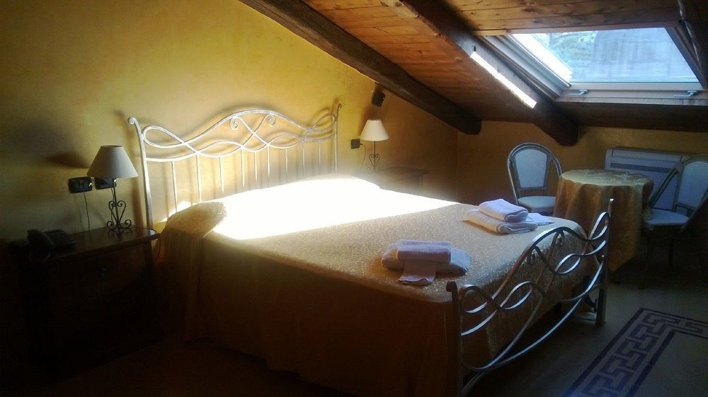 Residenza Il Duomo Bed & Breakfast Tropea Exterior photo