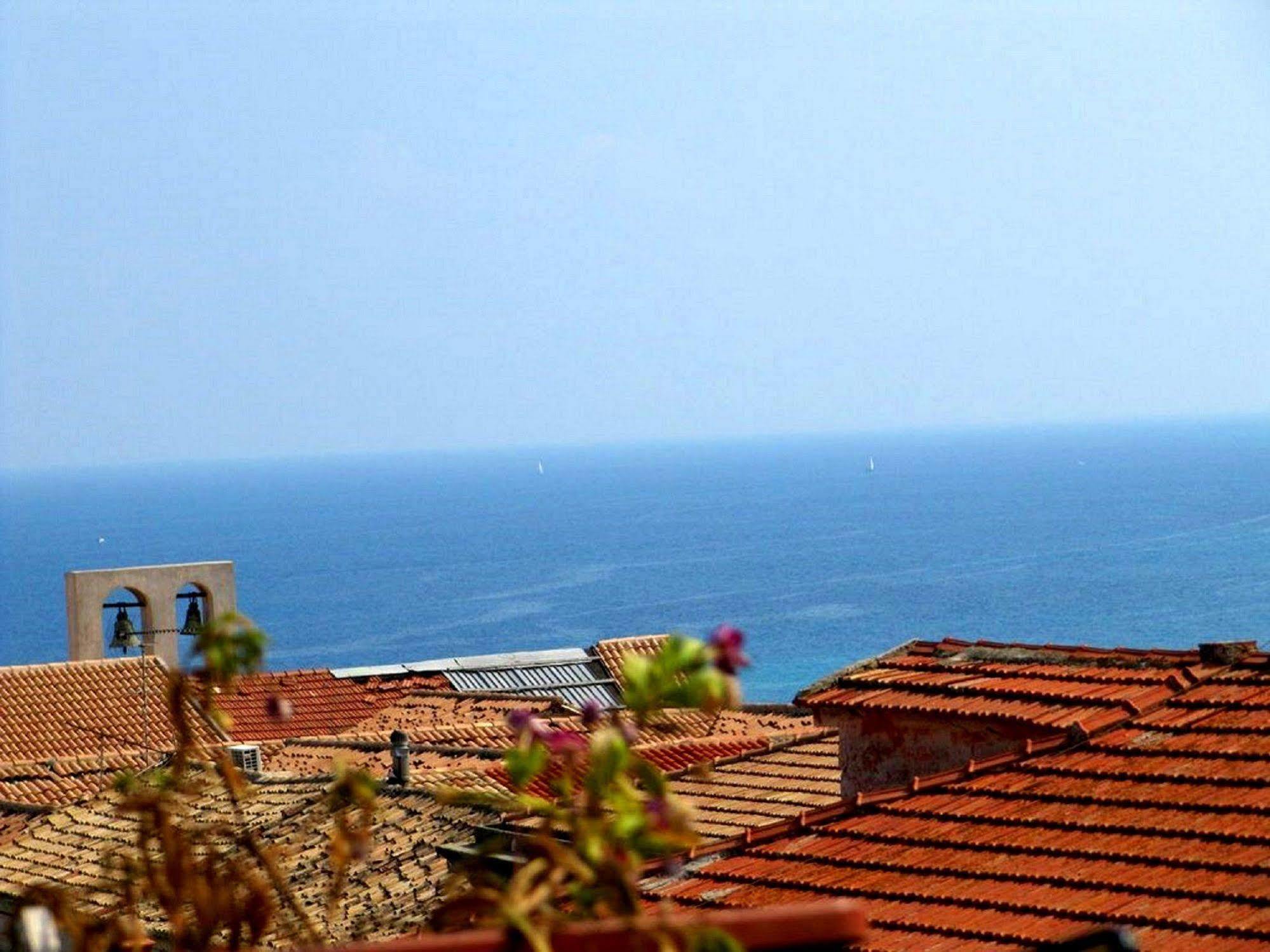 Residenza Il Duomo Bed & Breakfast Tropea Exterior photo