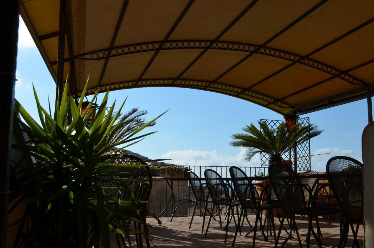 Residenza Il Duomo Bed & Breakfast Tropea Exterior photo